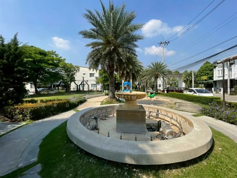 Golden Town 2 Ladprao-Kaset Nawamin, Bangkok, Soi Nawamin 42 Yak 27, Khlong Kum, Bueng Kum, Bangkok, 4 Bedrooms, 110 sqm, Townhouse For Sale, by คุณ สุภัตรา พลอยแดง (แพร), 500171461 - DDproperty.com