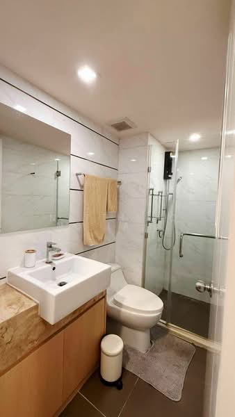 The Light New York, Bangkok, 324 Soi Sukhumvit 64, Bang Chak, Phra Khanong, Bangkok, 2 Bedrooms, 42 sqm, Condo For Rent, by Natthapong Laomahong, 500171472 - DDproperty.com