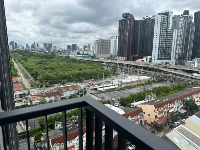 Life Asoke, Bangkok, Asoke-Dindang Road, Bang Kapi, Huai Khwang, Bangkok, 2 Bedrooms, 55 sqm, Condo For Sale, by Komkrit  Arunvessased , 500171473 - DDproperty.com