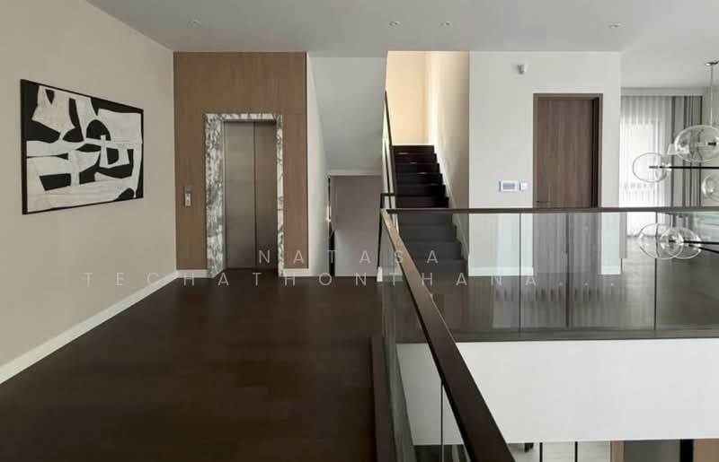 BuGaan Krungthep Kreetha, Bangkok, 109 15 Soi Krungthep Kreetha, Hua Mak, Bang Kapi, Bangkok, 3 Bedrooms, 430 sqm, Single Detached House For Rent, by Natasa Techathonthanakhun, 500171489 - DDproperty.com