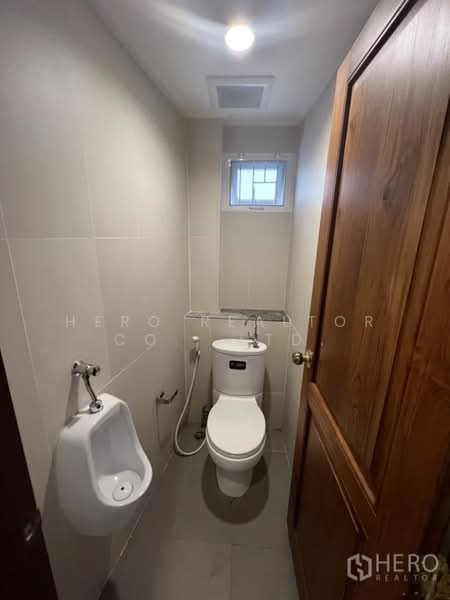 For rent Shophouse 180 sqm in Chakkrawat, Samphanthawong, Bangkok hre00326, Bangkok, Chakkrawat, Samphanthawong, Bangkok, , 180 sqm, Shophouse For Rent, by Hero Realtor Co., Ltd., 500171508 - DDproperty.com