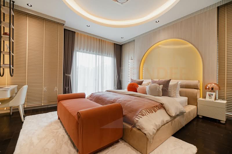 Grand Bangkok Boulevard Ratchaphruek-Pinklao, Bangkok, Bang Chueak Nang Road, Bang Chuek Nang, Taling Chan, Bangkok, 5 Bedrooms, 604 sqm, Single Detached House For Sale, by Kay Tippayanet, 500171517 - DDproperty.com