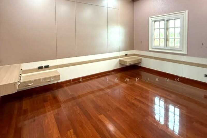 Single House Chaengwattana 14, Bangkok, Thung Song Hong, Lak Si, Bangkok, 4 Bedrooms, 750 sqm, Single Detached House For Sale, by Kanrutai Dawruang, 500171534 - DDproperty.com