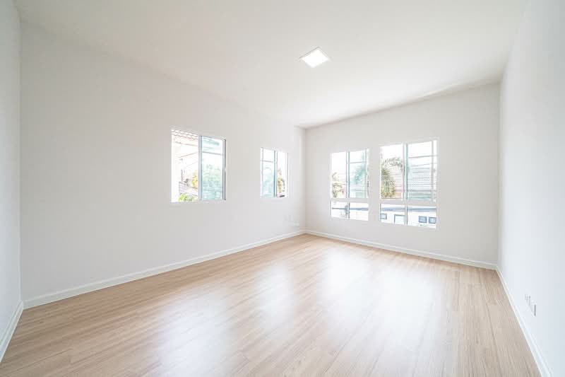 Passorn Prestige Onnut, Bangkok, Chaloem Phrakiat Rama 9 Road, Prawet, Prawet, Bangkok, 3 Bedrooms, 194 sqm, Single Detached House For Sale, by ศิวกร มหานิล, 500171548 - DDproperty.com