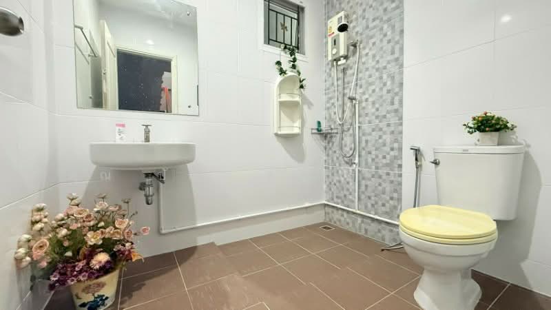 The Nine Rangsit-Klong 9, Pathum Thani, Lam Luk Ka, Lam Luk Ka, Pathum Thani, 3 Bedrooms, 167 sqm, Single Detached House For Sale, by คุณ ปัณณณัฐ ( ปัณณ์ ), 500171563 - DDproperty.com