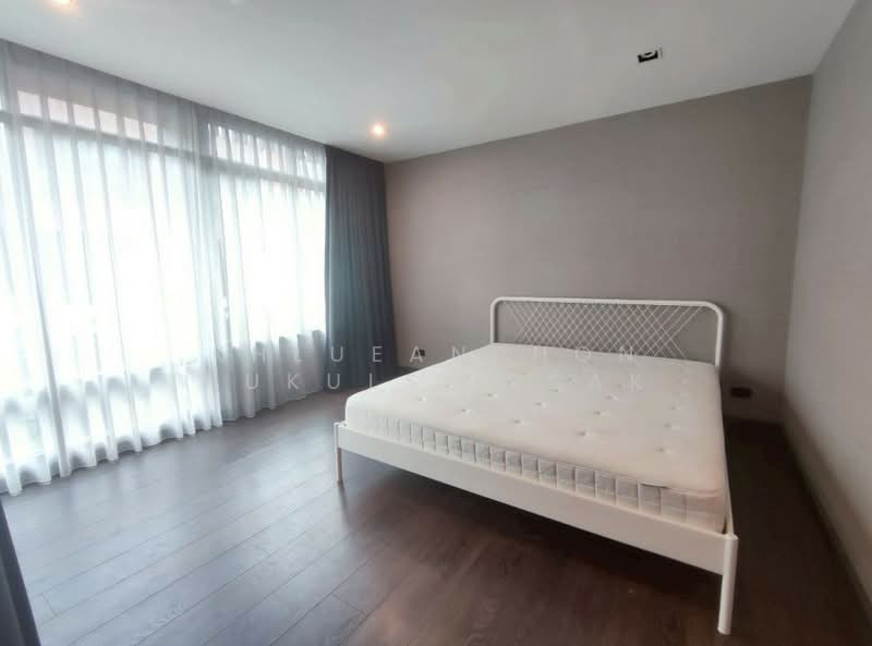 The Park Lane 22, Bangkok, 42 Soi Pridi Banomyong 45, Khlong Tan Nua, Watthana, Bangkok, 3 Bedrooms, 300 sqm, Townhouse For Rent, by Khlueanphon Nukulsirisak, 500171568 - DDproperty.com