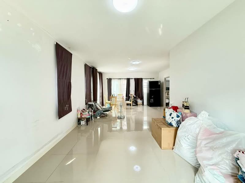 The Essence Chaiyaphruek-Wongwaen, Nonthaburi, Ban Kluay-Sai Noi Road, Sai Noi, Sai Noi, Nonthaburi, 3 Bedrooms, 130 sqm, Semi-Detached House (Twin House) For Sale, by กรณวัสส์ กัณฑวัสส์วงส์, 500171572 - DDproperty.com