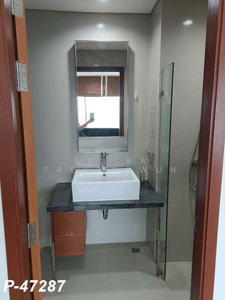 Villa Sathorn, Bangkok, 5 KrungThonBuri Road, Khlong Ton Sai, Khlong San, Bangkok, Studio, 42 sqm, Condo For Rent, by Susira Prueksawun, 500171574 - DDproperty.com