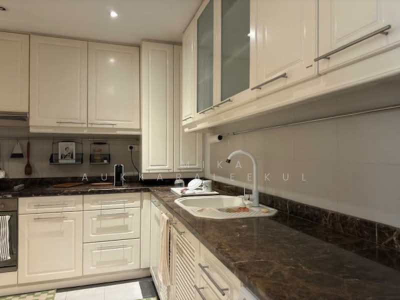 Somkid Gardens, Bangkok, Ploenchit, Lumphini, Pathum Wan, Bangkok, 2 Bedrooms, 123 sqm, Condo For Sale, by Pemika Aukkaraleekul, 500171577 - DDproperty.com