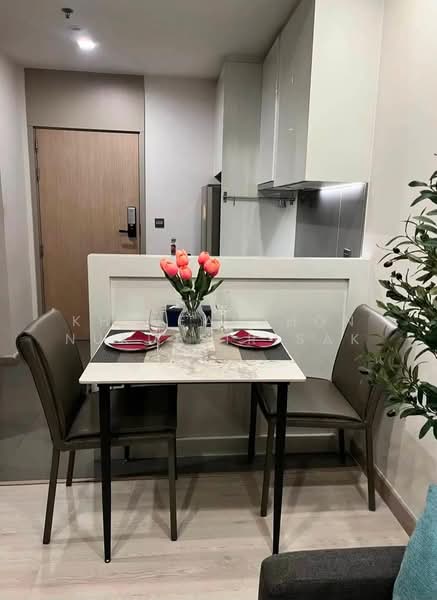 M Thonglor 10, Bangkok, 9 Soi Ekkamai 12, Ekkamai Road, Khlong Tan Nua, Watthana, Bangkok, 2 Bedrooms, 62 sqm, Condo For Rent, by Khlueanphon Nukulsirisak, 500171578 - DDproperty.com