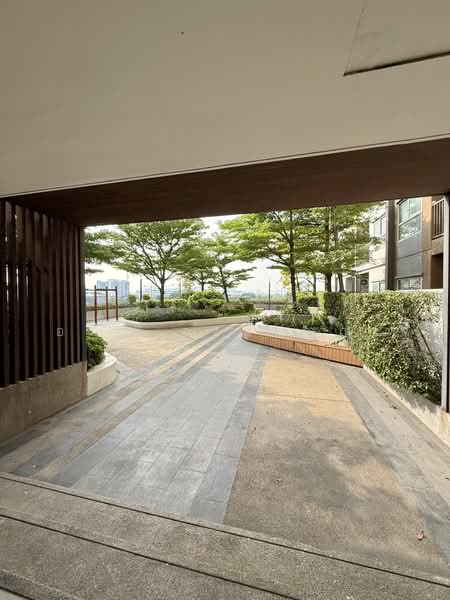 The Trust Condo Ngamwongwan, Nonthaburi, 74 Ngamwongwan Road, Bang Khen, Muang Nonthaburi, Nonthaburi, 1 Bedroom, 30 sqm, Condo For Rent, by อรุณ อเนกคุณะ, 500171583 - DDproperty.com