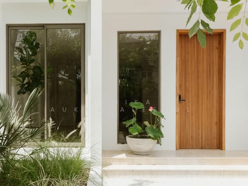 ทาวน์เฮ้าส์ 4-ห้องนอน, กรุงเทพ, คลองตันเหนือ, วัฒนา, กรุงเทพ, 350 ตร.ม., ทาวน์เฮ้าส์ ขาย, โดย Pemika Aukkaraleekul, 500171588 - DDproperty.com