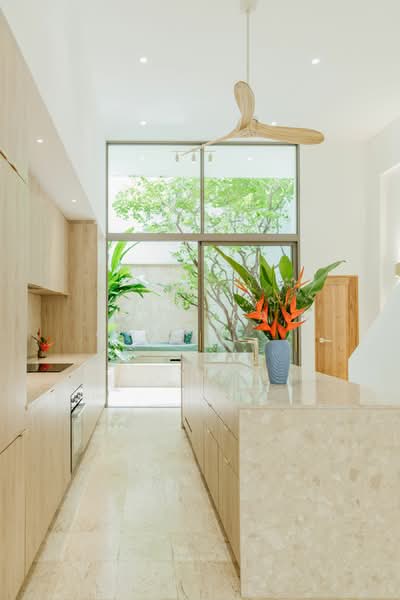 ทาวน์เฮ้าส์ 4-ห้องนอน, กรุงเทพ, คลองตันเหนือ, วัฒนา, กรุงเทพ, 350 ตร.ม., ทาวน์เฮ้าส์ ขาย, โดย Pemika Aukkaraleekul, 500171588 - DDproperty.com