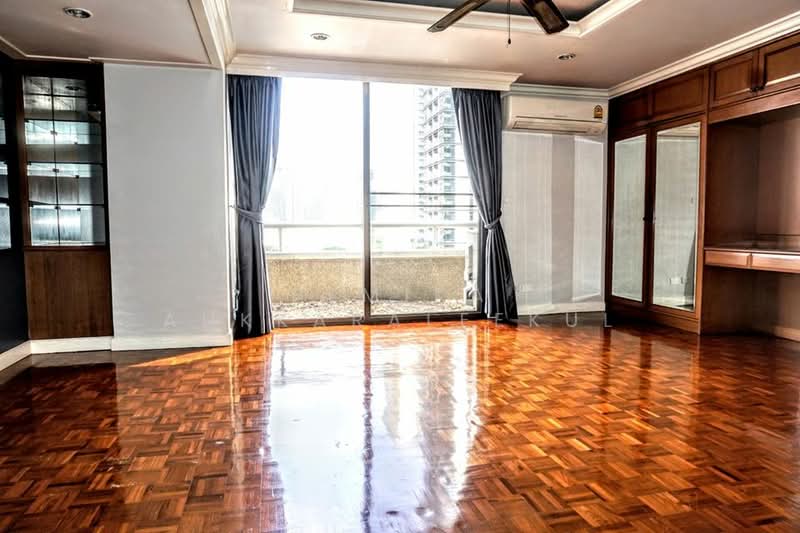 Asoke Towers : อโศก ทาวเวอร์, กรุงเทพ, ถนนสุขุมวิท 21, คลองเตยเหนือ, วัฒนา, กรุงเทพ, 286 ตร.ม., คอนโด ขาย, โดย Pemika Aukkaraleekul, 500171593 - DDproperty.com