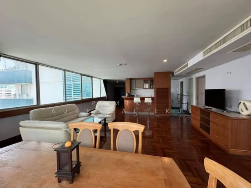 Asoke Place, Bangkok, Asok Montri Rd, Khlongtoei Nua, Watthana, Bangkok, 2 Bedrooms, 138 sqm, Condo For Sale, by Pemika Aukkaraleekul, 500171626 - DDproperty.com
