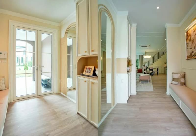 Saransiri Grande Phutthamonthon Sai 3, Bangkok, 245 Phutta Monthon Sai 3 Rd, Thawi Watthana, Thawi Watthana, Bangkok, 4 Bedrooms, 290 sqm, Single Detached House For Sale, by Pemika Aukkaraleekul, 500171632 - DDproperty.com