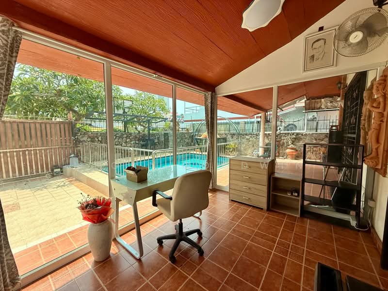 Pool Villa Pratumnak, Chon Buri (Pattaya), Pratumnak, Bang Lamung, Bang Lamung (Pattaya), Chon Buri (Pattaya), 3 Bedrooms, 250 sqm, Villa For Sale, by Baifern Goodwin, 500171636 - DDproperty.com