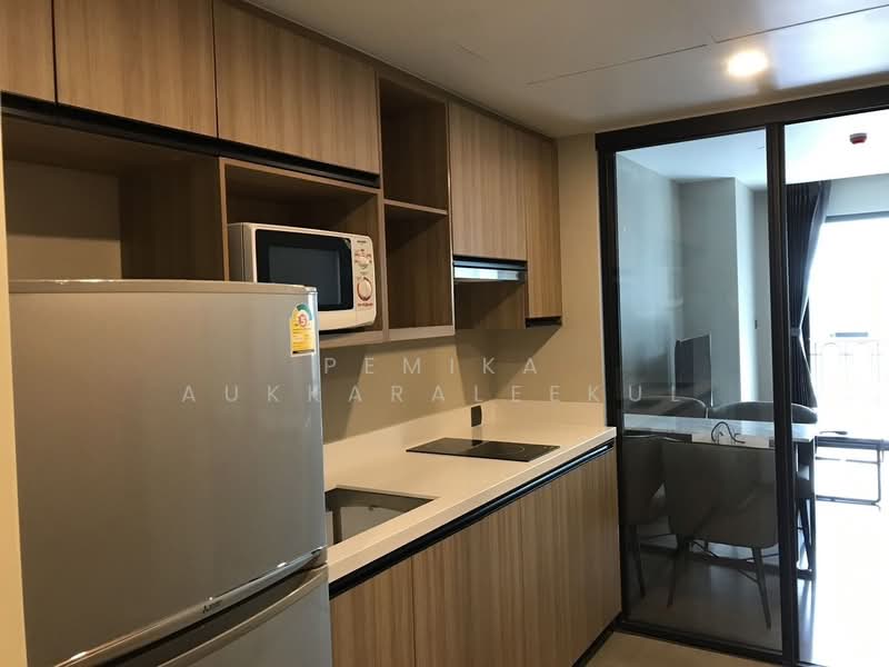 Na Vara Residence : ณ วรา เรสซิเดนส์, กรุงเทพ, 33/6 ซอย หลังสวน, ลุมพินี, ปทุมวัน, กรุงเทพ, 44 ตร.ม., คอนโด ขาย, โดย Pemika Aukkaraleekul, 500171639 - DDproperty.com