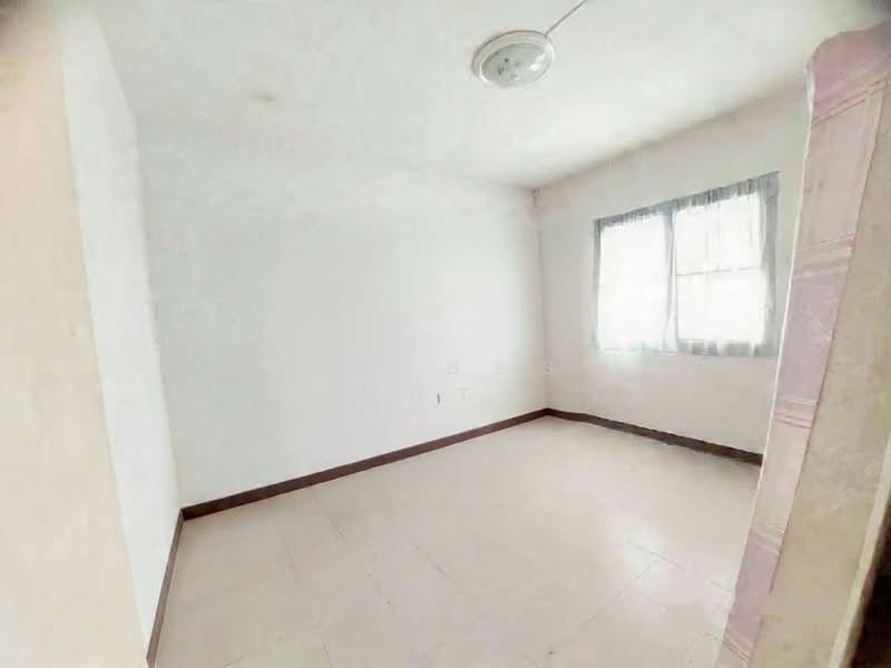 Baan Eua-Athorn Romklao 1-6 : บ้านเอื้ออาทร ร่มเกล้า 1-6, กรุงเทพ, ถ.เคหะร่มเกล้า, คลองสองต้นนุ่น, ลาดกระบัง, กรุงเทพ, 33 ตร.ม., คอนโด ขาย, โดย The Best Property เป้า, 500171666 - DDproperty.com