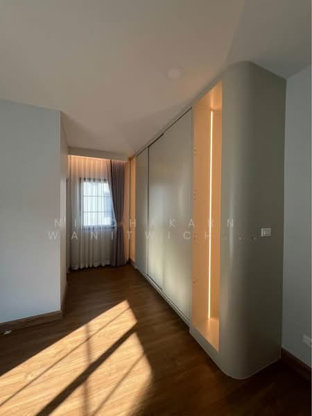 บ้าน 4-ห้องนอน, กรุงเทพ, บางนาเหนือ, บางนา, กรุงเทพ, 180 ตร.ม., บ้านเดี่ยว ให้เช่า, โดย Nitchakarn  Wanitwichakornkit , 500171718 - DDproperty.com