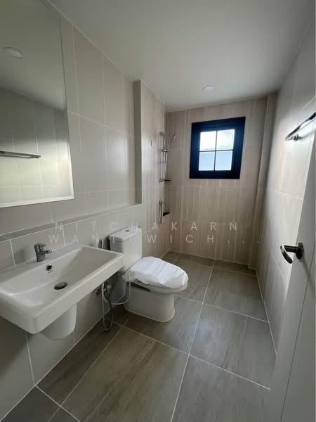 4-BR House, Bangkok, Bang Na Nuea, Bang Na, Bangkok, 4 Bedrooms, 180 sqm, Single Detached House For Rent, by Nitchakarn Wanitwichakornkit , 500171718 - DDproperty.com