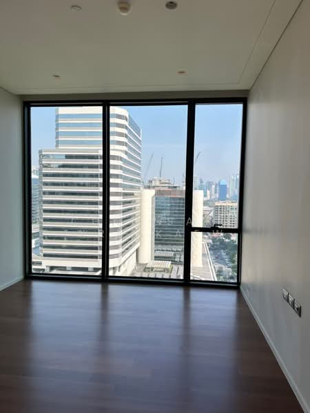 The Residences at Sindhorn Kempinski : เดอะ เรสซิเดนซ์ แอท สินธร เคมปินสกี้, กรุงเทพ, 88 ซอยต้นสน ถนน สารสิน, ลุมพินี, ปทุมวัน, กรุงเทพ, 139 ตร.ม., คอนโด ขาย, โดย Chanisara Kruakaew, 500171725 - DDproperty.com