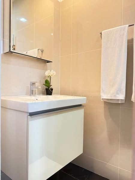 Park Origin Phrom Phong (Park 24), Bangkok, 68 Soi Sukhumvit 24, Khong Tan, Khlong Toei, Bangkok, 1 Bedroom, 60 sqm, Condo For Rent, by Ratchanon Songthammakul, 500171734 - DDproperty.com