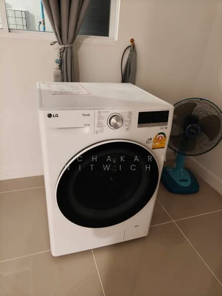 Sammakorn Avenue Suvarnabhumi, Bangkok, Rural Development 3 Khlong Song Ton Noon, Khlong Song Ton Nun, Lat Krabang, Bangkok, 4 Bedrooms, 176 sqm, Townhouse For Rent, by Nitchakarn  Wanitwichakornkit , 500171737 - DDproperty.com