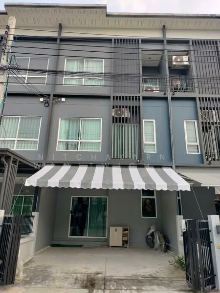 Sammakorn Avenue Suvarnabhumi, Bangkok, Rural Development 3 Khlong Song Ton Noon, Khlong Song Ton Nun, Lat Krabang, Bangkok, 4 Bedrooms, 176 sqm, Townhouse For Sale, by Nitchakarn  Wanitwichakornkit , 500171745 - DDproperty.com