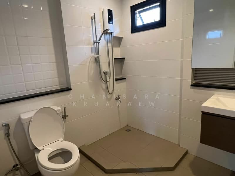 Burasiri Wongwaen-On Nut, Samut Prakan, Soi Kanchanaphisek 39, Kanchanaphisek Road, Rachathewa, Bang Plee, Samut Prakan, 3 Bedrooms, 223 sqm, Single Detached House For Sale, by Chanisara Kruakaew, 500171753 - DDproperty.com