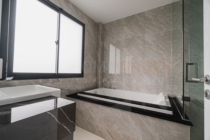 Grand Bangkok Boulevard Ratchaphruek-Pinklao : แกรนด์ บางกอก บูเลอวาร์ด ราชพฤกษ์-ปิ่นเกล้า, กรุงเทพ, ถนน บางเชือกหนัง, บางเชือกหนัง, ตลิ่งชัน, กรุงเทพ, 604 ตร.ม., บ้านเดี่ยว ขาย, โดย Kay Tippayanet, 500171756 - DDproperty.com