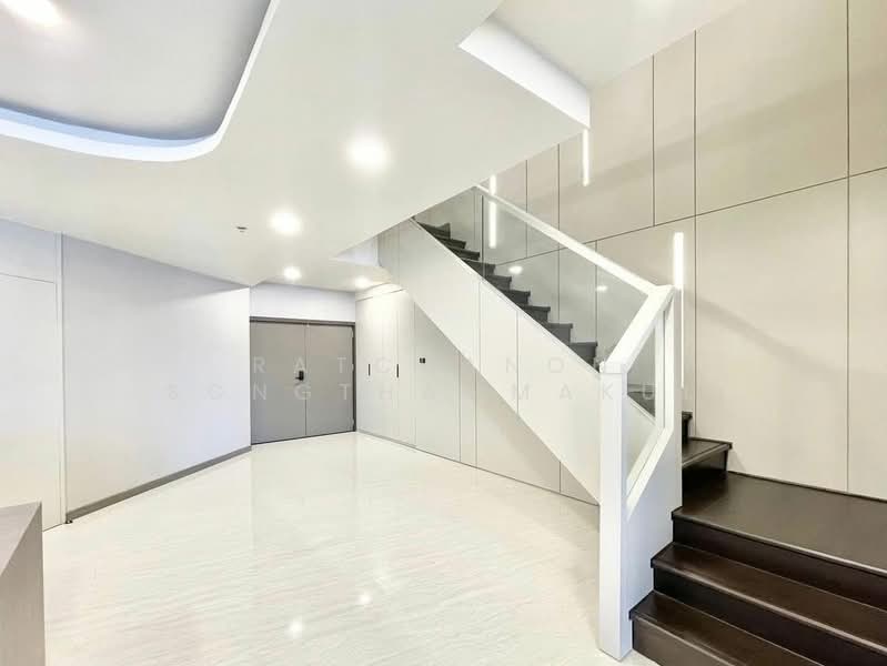 Crystal Garden Condominium : คริสตัล การ์เด้น, กรุงเทพ, 217 ถนนสุขุมวิท ซอย 4, คลองเตย, คลองเตย, กรุงเทพ, 311 ตร.ม., คอนโด ขาย, โดย Ratchanon Songthammakul, 500171763 - DDproperty.com