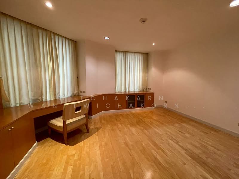 All Seasons Mansion, Bangkok, Soi Ruamrudee, Wireless Road, Lumphini, Pathum Wan, Bangkok, 3 Bedrooms, 178 sqm, Condo For Rent, by Nitchakarn  Wanitwichakornkit , 500171768 - DDproperty.com