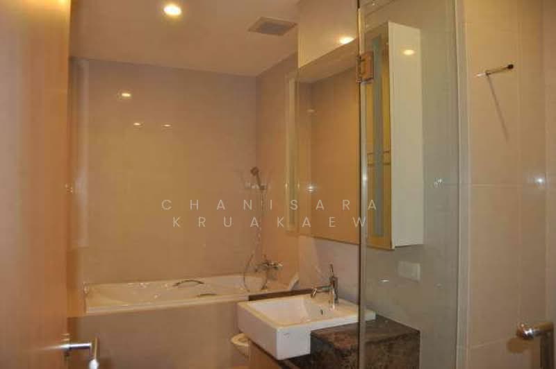 39 by Sansiri, Bangkok, 11 Sukhumvit Road, Khlong Tan Nua, Watthana, Bangkok, 1 Bedroom, 56 sqm, Condo For Sale, by Chanisara Kruakaew, 500171772 - DDproperty.com