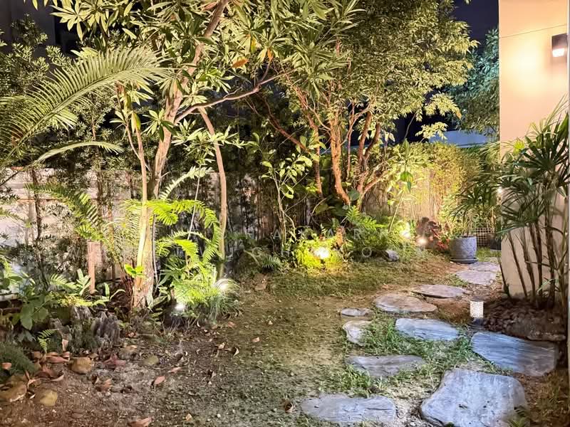 Bangkok Boulevard Donmueang-Chaengwattana, Bangkok, Nawong Pracha Phatthana Road, Si Khan, Don Mueang, Bangkok, 4 Bedrooms, 246 sqm, Single Detached House For Rent, by Nitchakarn  Wanitwichakornkit , 500171774 - DDproperty.com