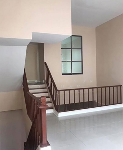 Baan Klang Muang Ladprao 71, Bangkok, Soi Nakniwat 34, Lat Phrao, Lat Phrao, Bangkok, 3 Bedrooms, 160 sqm, Townhouse For Sale, by Ratchanon Songthammakul, 500171783 - DDproperty.com