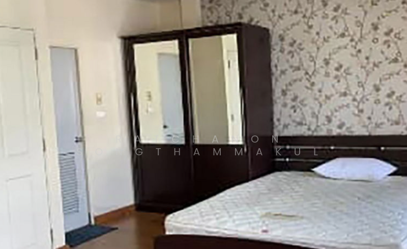 Baan Klang Muang Ladprao 71, Bangkok, Soi Nakniwat 34, Lat Phrao, Lat Phrao, Bangkok, 3 Bedrooms, 160 sqm, Townhouse For Sale, by Ratchanon Songthammakul, 500171783 - DDproperty.com