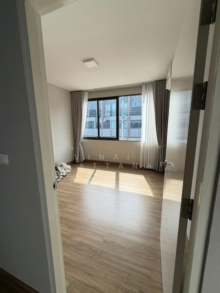 Baan Klang Muang Sukhumvit-Onnut, Bangkok, Soi On Nut 70/1, Prawet, Prawet, Bangkok, 3 Bedrooms, 142 sqm, Townhouse For Sale, by Vinai Wattana, 500171847 - DDproperty.com