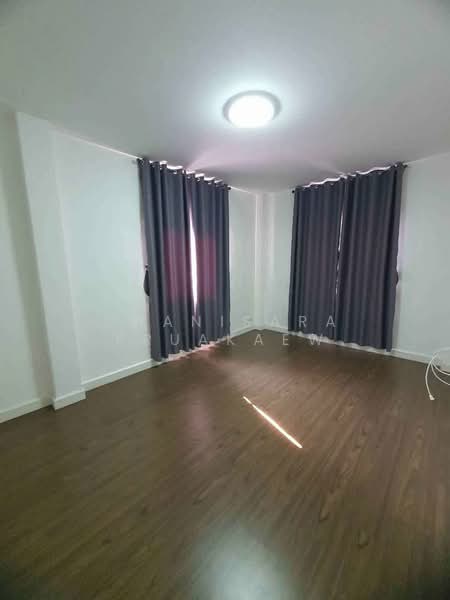 The enter click, Bangkok, Soi Kanchanapisek 39 Yaek 12, Dok Mai, Prawet, Bangkok, 3 Bedrooms, 204 sqm, Single Detached House For Sale, by Chanisara Kruakaew, 500171865 - DDproperty.com