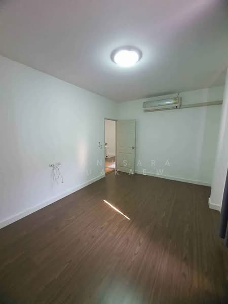 The enter click, Bangkok, Soi Kanchanapisek 39 Yaek 12, Dok Mai, Prawet, Bangkok, 3 Bedrooms, 204 sqm, Single Detached House For Sale, by Chanisara Kruakaew, 500171865 - DDproperty.com