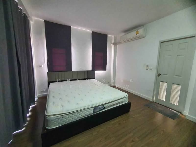 The enter click, Bangkok, Soi Kanchanapisek 39 Yaek 12, Dok Mai, Prawet, Bangkok, 3 Bedrooms, 204 sqm, Single Detached House For Sale, by Chanisara Kruakaew, 500171865 - DDproperty.com