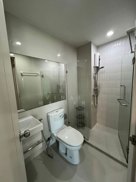 Life Asoke, Bangkok, Asoke-Dindang Road, Bang Kapi, Huai Khwang, Bangkok, 1 Bedroom, 30 sqm, Condo For Rent, by Vinai  Wattana, 500171874 - DDproperty.com