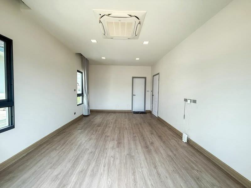 บ้านเดี่ยว แหลมฉบัง ศรีราชา, Chon Buri (Pattaya), Thung Suk La, Si Racha, Chon Buri (Pattaya), 4 Bedrooms, 200 sqm, Single Detached House For Sale, by A.T.A. Property, 500171884 - DDproperty.com