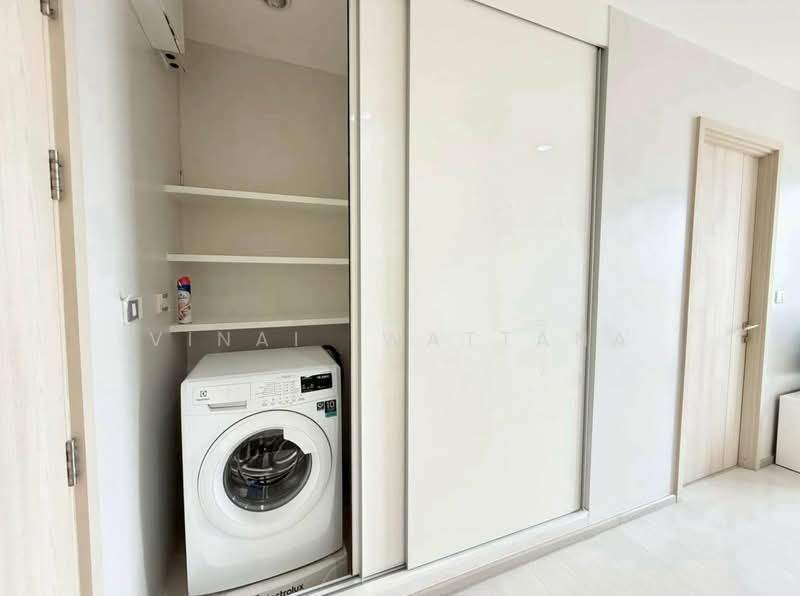 Rhythm Sukhumvit 42, Bangkok, Soi Sukhumvit 42, Sukhumvit Road, Phra Kanong, Khlong Toei, Bangkok, 1 Bedroom, 35 sqm, Condo For Rent, by Vinai Wattana, 500171905 - DDproperty.com