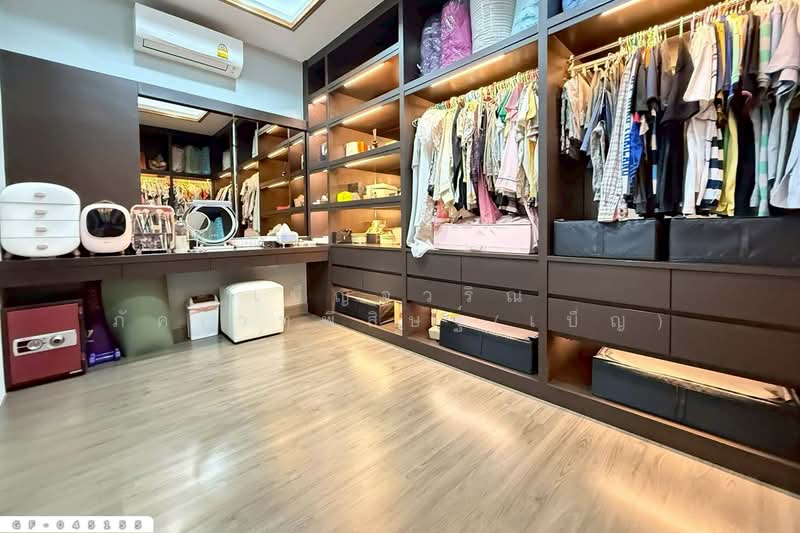 Bangkok Boulevard Rangsit, Pathum Thani, Rangsit-Nakhon Nayok Road, Bang Yitho, Thanyaburi, Pathum Thani, 5 Bedrooms, 360 sqm, Single Detached House For Sale, by Benchawarin Pakkawetppisit, 500171937 - DDproperty.com