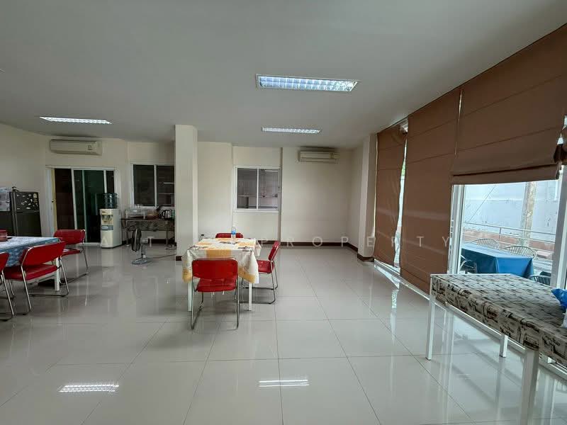 For Sale - อพาร์ทเม้นท์ 5 ชั้น 98 ห้อง ปลวกแดง ระยอง, Rayong