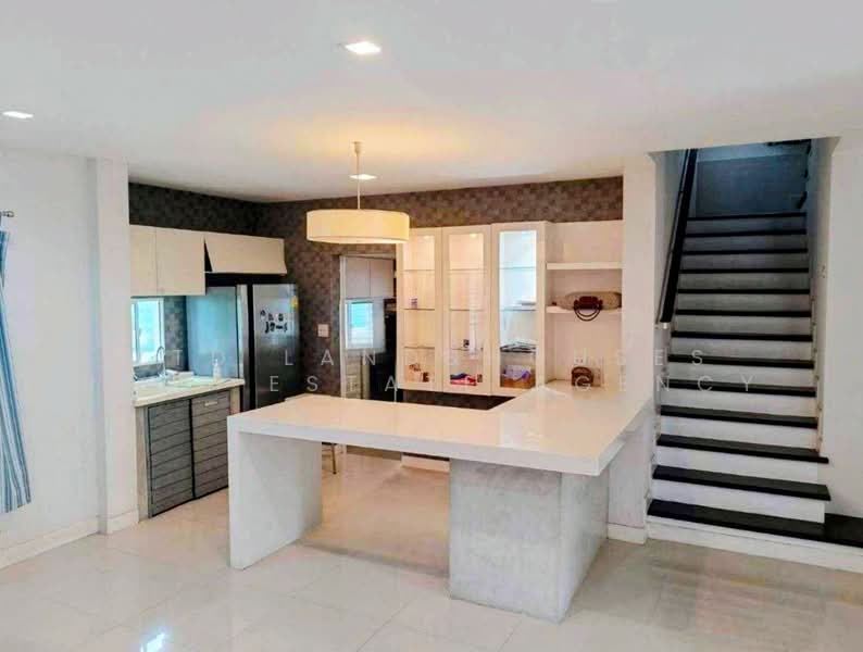 Nanthawan Uthayan-Aksa : นันทวัน อุทยาน-อักษะ, กรุงเทพ, ถนนอุทยาน, ศาลาธรรมสพน์, ทวีวัฒนา, กรุงเทพ, 443 ตร.ม., บ้านเดี่ยว ขาย, โดย YTD Land&houses Real Estate Agency, 500171944 - DDproperty.com