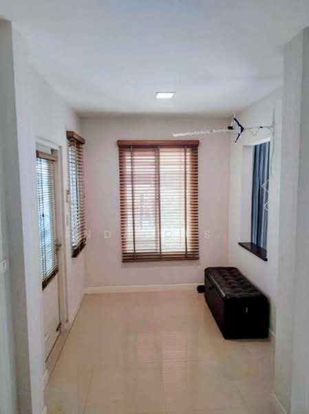 Nanthawan Uthayan-Aksa, Bangkok, Uthayan Road, Sala Thammasop, Thawi Watthana, Bangkok, 3 Bedrooms, 443 sqm, Single Detached House For Sale, by YTD Land&houses Real Estate Agency, 500171944 - DDproperty.com