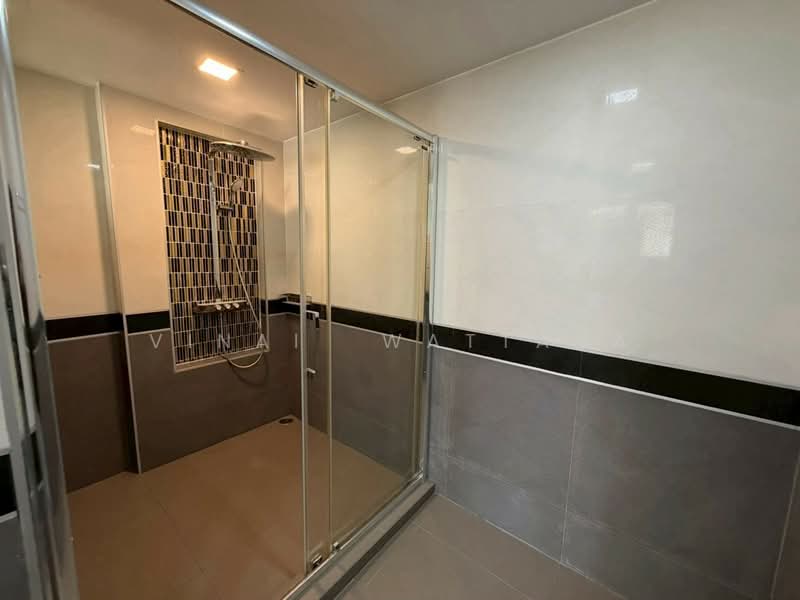 The Avenue Sukumvit 61, Bangkok, Sukhumvit 61, Khlong Tan Nua, Watthana, Bangkok, 2 Bedrooms, 190 sqm, Condo For Rent, by Vinai  Wattana, 500171948 - DDproperty.com