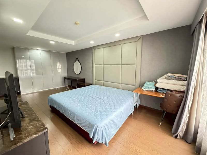 The Avenue Sukumvit 61, Bangkok, Sukhumvit 61, Khlong Tan Nua, Watthana, Bangkok, 2 Bedrooms, 190 sqm, Condo For Rent, by Vinai  Wattana, 500171948 - DDproperty.com